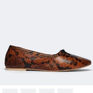 Freda Salvador Roma Round Toe Ballet Flat